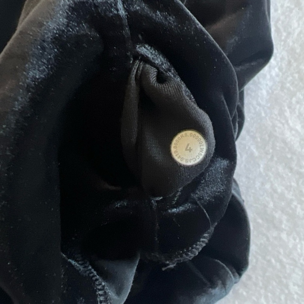 Lululemon Women’s High Waist Wunder Lounge Velvet Leggings Navy Size 4 - Picture 7 of 9